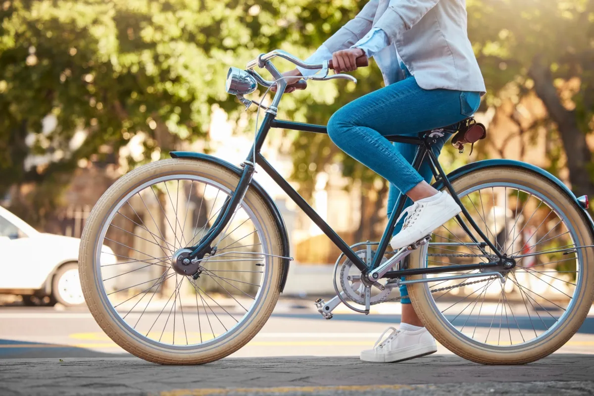 Cuidados a ter com ciclistas na estrada>